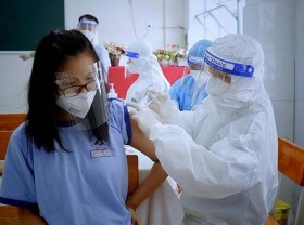 Image: Ministry licences Pfizer, Moderna vaccines for inoculation of children