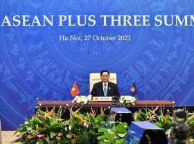 Image: PM calls for ASEAN Plus Three nations to promote strengths in handling crisis