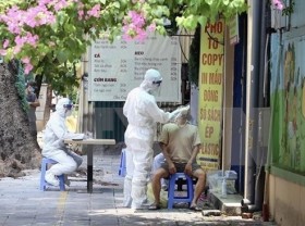 Image: Vietnam records 4,513 COVID-19 infections on October 9