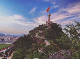 Image: Phai Ve flagpole – Impressive check-in point in the center of Lang Son