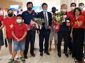 Image: National team arrive in UAE, ready for clash with China