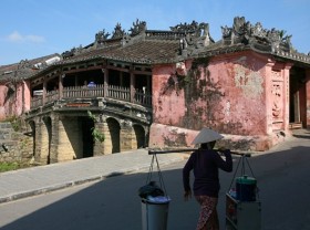 Image: Covered Bridge (Chua Cau) – the soul of Hoi An heritage