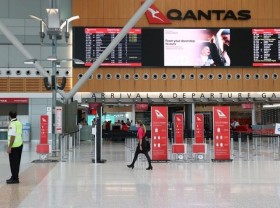 Image: Sydney to end COVID-19 quarantine for international travellers