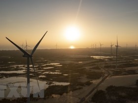 Image: B&T wind power farm cluster inaugurated in Quang Binh