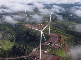 Image: Dak Nong: Two wind power projects connected to national grid