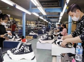 Image: Hanoi steps up assistance to firms amid COVID-19