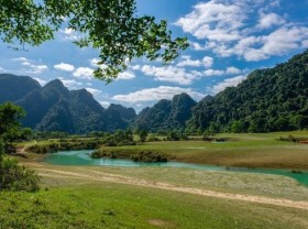 Image: Finding peace in the Dong Lam steppe, Lang Son