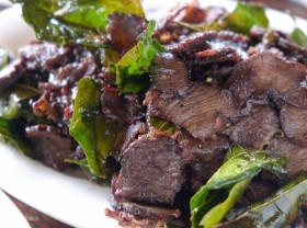 Image: Kitchen meat – a precious gift from the highlands