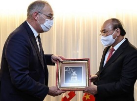 Image: Deepening multifaceted cooperation between Vietnam and Switzerland