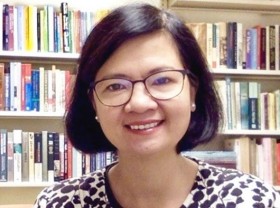Image: Dr. Bich Ngoc Turner hopes for Vietnamese writers to connect with universities in the US
