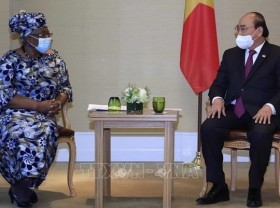 Image: President Nguyen Xuan Phuc active in Switzerland