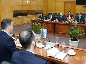 Image: Vietnam, Israel look toward bilateral FTA next year