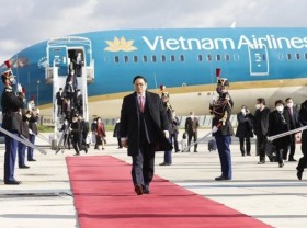 Image: PM Pham Minh Chinh begins official visit to France