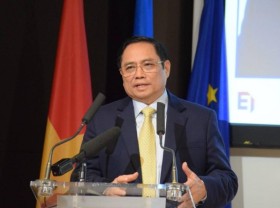 Image: Prime Minister attends Vietnam-France business forum