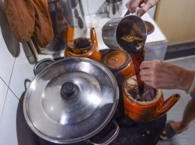 Image: Saigon’s oldest café survives pandemic after longest halt in eight decades