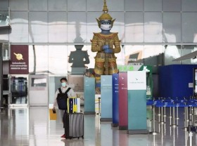 Image: FACTBOX-Asia-Pacific countries begin to open selectively for international travel