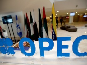 Image: OPEC postpones technical meetings to evaluate Omicron impact -Bloomberg News