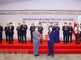 Image: RoK real estate firm develops smart city in Hung Yen