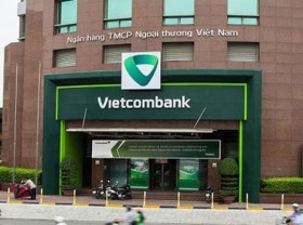 Image: Fitch Upgrades Vietcombank's Viability Rating to 'b+'; Affirms IDR at 'BB-'; Outlook Positive