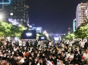 Image: Invitation tickets required at New Year countdown events in HCM City
