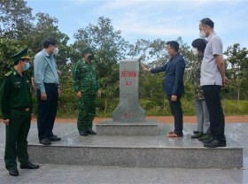 Image: Dak Lak border guard force asked to keep close ties with Cambodian side