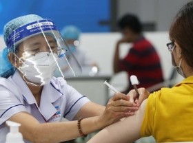 Image: Ho Chi Minh City aims to complete injection of COVID-19 booster doses within next January