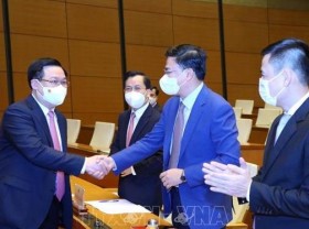 Image: NA Chairman meets diplomats, heads of Vietnamese diplomatic representative agencies