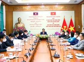 Image: Party inspection commissions of Vietnam, Laos strengthen ties