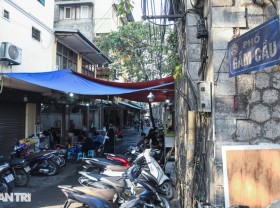 Image: The most salty pho restaurant in Hanoi, the price “chat” 80,000 VND / bowl is still full of customers