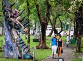 Image: Hue to allow foreign tourists from later this month