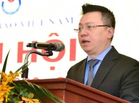 Image: Congress looks towards modern, professional Vietnamese press