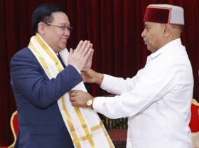 Image: NA leader meets India's Karnataka State Governor