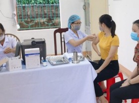 Image: Vietnam logs 14,638 new COVID-19 cases on December 12