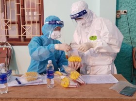Image: Vietnam records 15,218 new COVID-19 cases on December 26