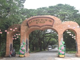 Image: Annual festival at Go Thap Special National Monument held internally.