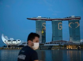 Image: Singapore freezes the sale of tickets under its quarantine-free travel program