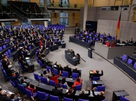 Image: German cabinet passes climate fund booster with 60 bln euro extra budget