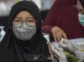 Image: Indonesia to deploy booster vaccinations on January 12, 2022
