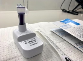 Image: To fight Omicron, Biden sets new travel rules and adds free COVID tests