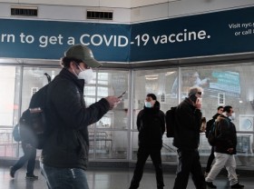 Image: US crosses 50 million COVID-19 cases as Delta dominates amid Omicron emergence