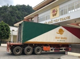 Image: Another China border crossing reopened for Vietnamese exports