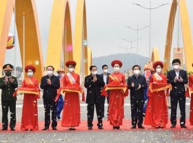 Image: PM attends inauguration of major transport projects in Quang Ninh