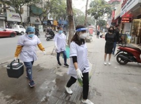 Image: Hà Nội offers home vaccinations for people at high risk