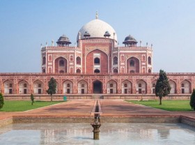 Image: Photo exhibition highlights friendship between Vietnamese and Indian capitals
