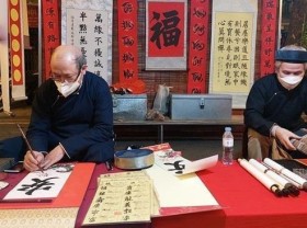 Image: Programme to recreate spring celebrations of Hanoians in the past