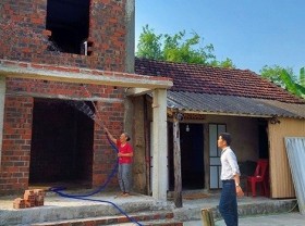 Image: UNDP, WorldShare build more flood-resilient houses in Quang Binh