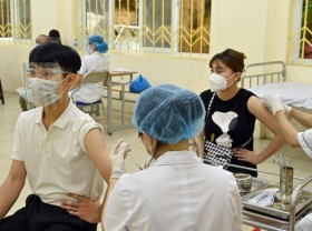 Image: Vietnam reports 16,378 new COVID-19 cases on January 15
