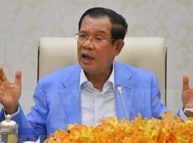 Image: Cambodian PM, ASEAN Secretary-General talk regional matters