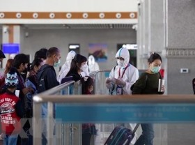 Image: New COVID-19 infection cases in Laos drop sharply