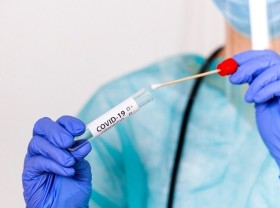 Image: Two Australian states to test school students twice weekly for COVID